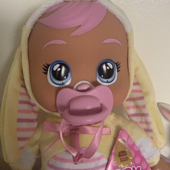 Cry Babies Magic Tears Tiny Cuddles dressed in Bunny edition 2023. - Picture 5 of 6